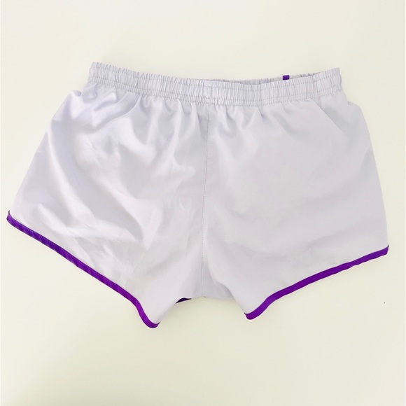 Nike running shorts - Picture 2 of 4